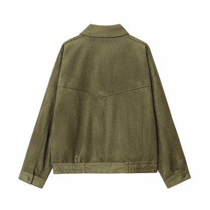 Damen Utility-Jacke aus weichem Wildleder mit hohen Taschen Chic und Stil