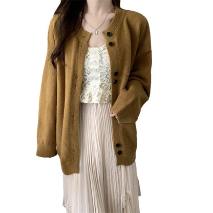 Dames cardigan en tricot décontracté avec une texture fine et des détails pratiques de boutons Chic und Stil