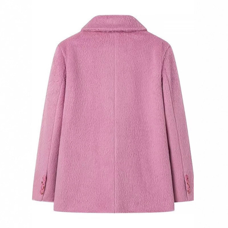 Blazer élégant pour femmes avec douce fourrure et détails décoratifs en boutons Chic und Stil