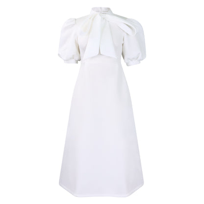Robe midi femme avec un élégant noeud et des manches bouffantes Chic und Stil