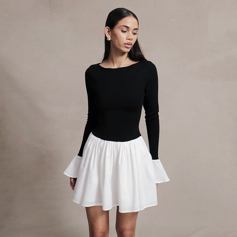 Robe féminine à la mode avec jupe contrastante Chic und Stil