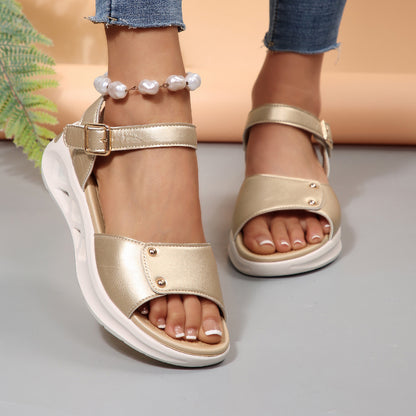 Sandales confortables pour dames avec semelle rembourrée et design de sangle réglable Chic und Stil