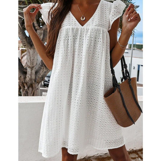 Robe shift à encolure en V avec des manches à volants Chic und Stil