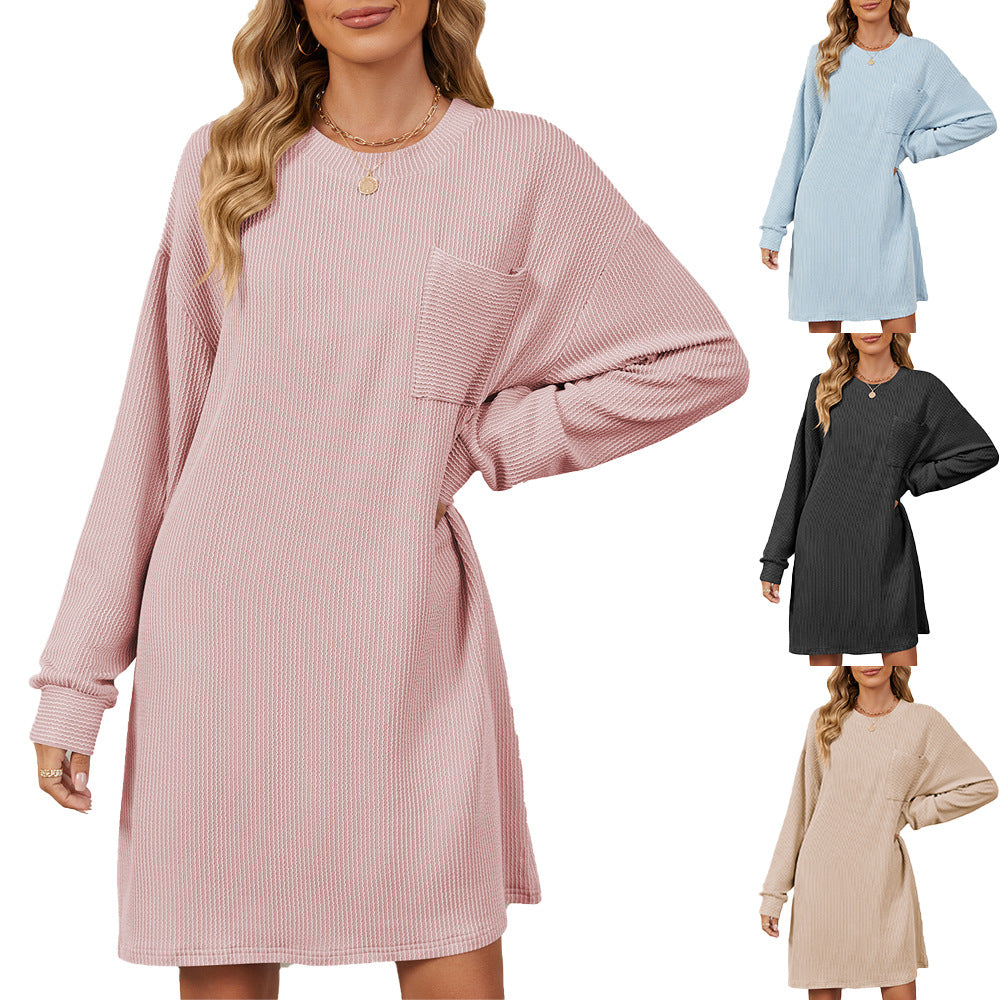 Robe longue décontractée pour femmes à manches longues avec poches pratiques et design structuré moderne Chic und Stil