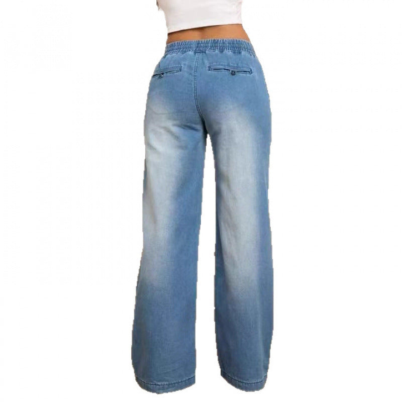 Wide denim pants for women with an elastic waistband and side pockets Chic und Stil