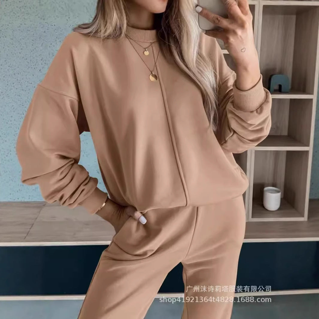 Chic and Style women's casual sweatshirt and jogger pants set