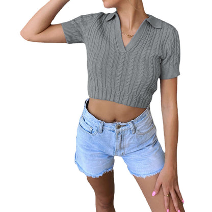 Pull court à manches courtes pour dames avec décolleté en V et structure en câble élégante Chic und Stil