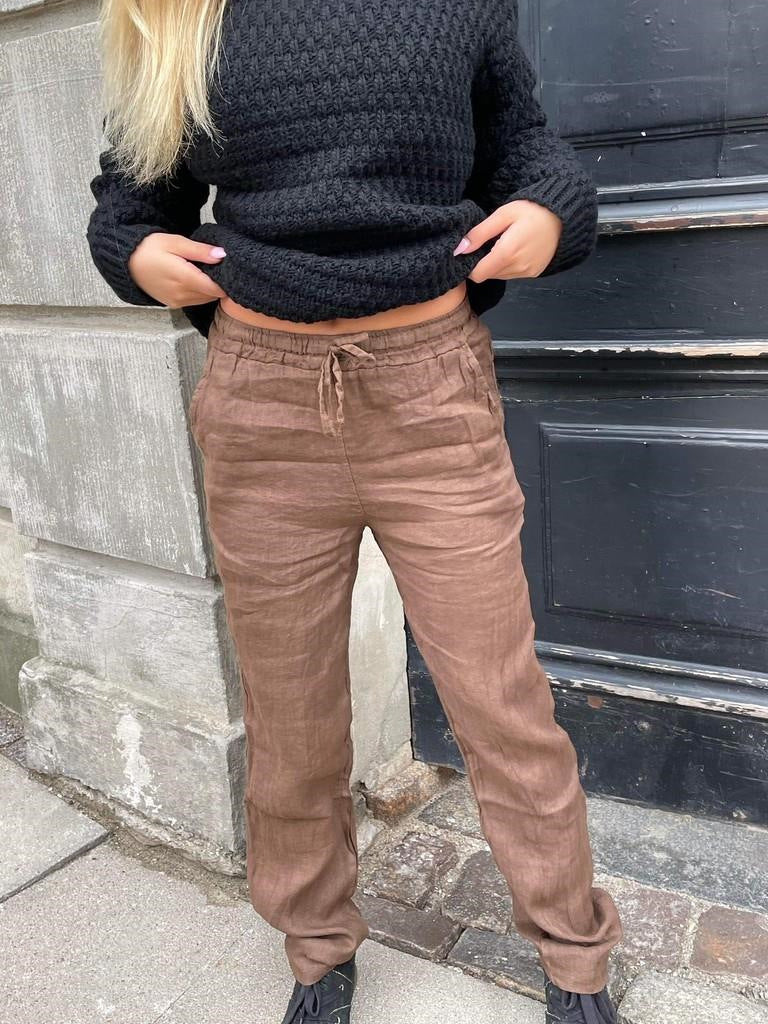 Loose linen pants for women with elastic waistband and side pockets Chic and Style