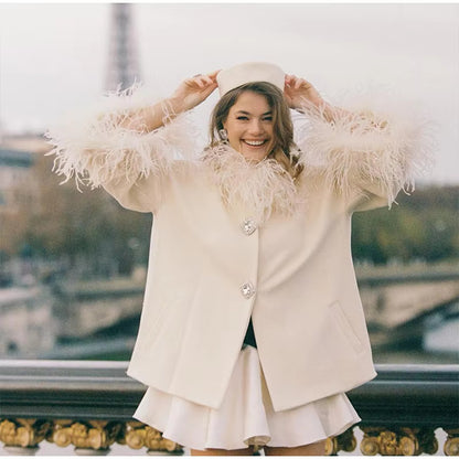 Dames Élégante Veste en Fourrure Artificielle avec Détails de Bouton Glamour Chic und Stil