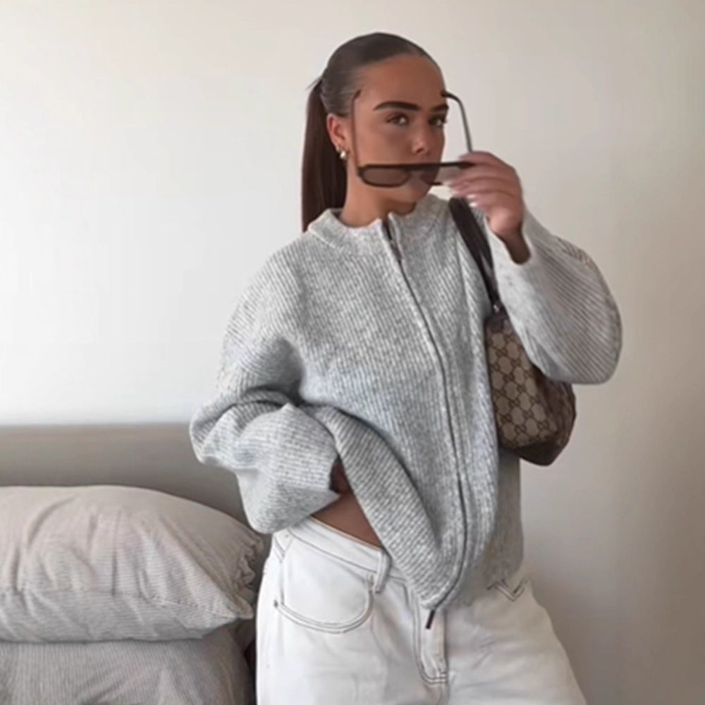 Ladies cozy pullover with high collar and zipper Chic and Style