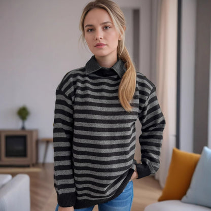 Pull décontracté pour dames avec motif rayé structuré et col à la mode Chic und Stil