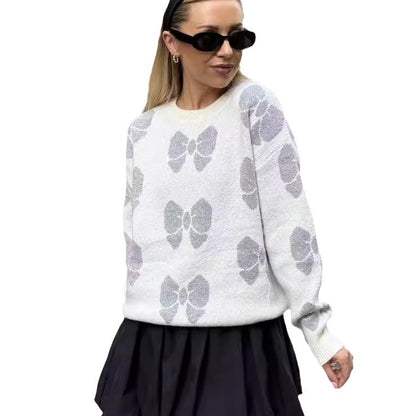 Pull en tricot pour femmes avec un motif floral et un élégant col rond Chic und Stil
