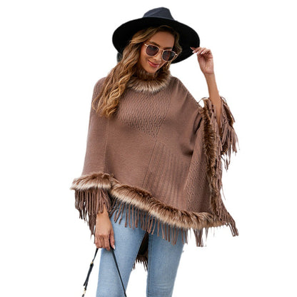 Dames élégant poncho avec col en fausse fourrure luxueuse et franges décadentes Chic und Stil