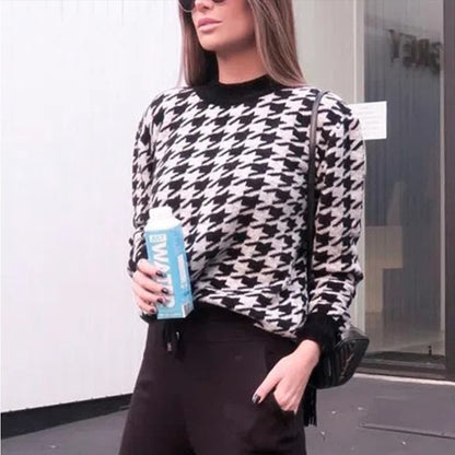 Pull oversized en maille pour femmes avec un motif pied-de-poule moderne et une coupe décontractée Chic und Stil