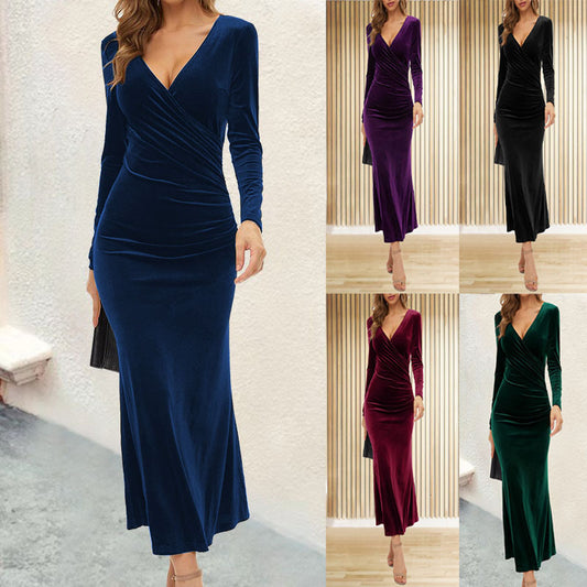 Robe portefeuille élégante pour dames avec une coupe fluide et un décolleté en V profond Chic und Stil