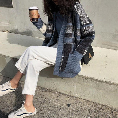 Ladies Oversized Pullover with Checkered Pattern Chic und Stil