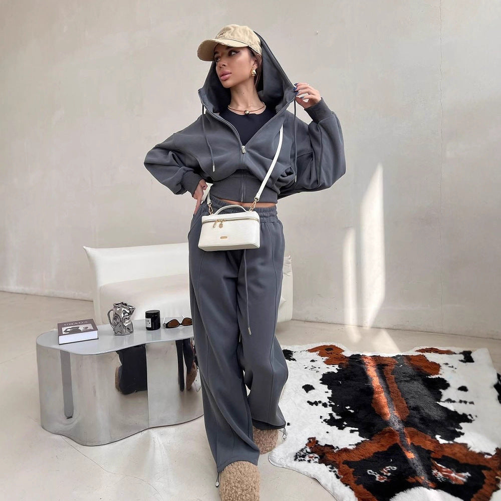 Women Oversized Sports Hoodie and Loose Jogging Pants Chic and Style