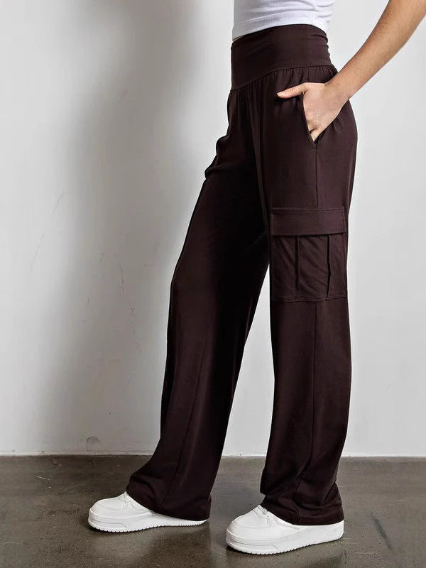 High waist cargo pants for women with convenient pockets Chic and Style
