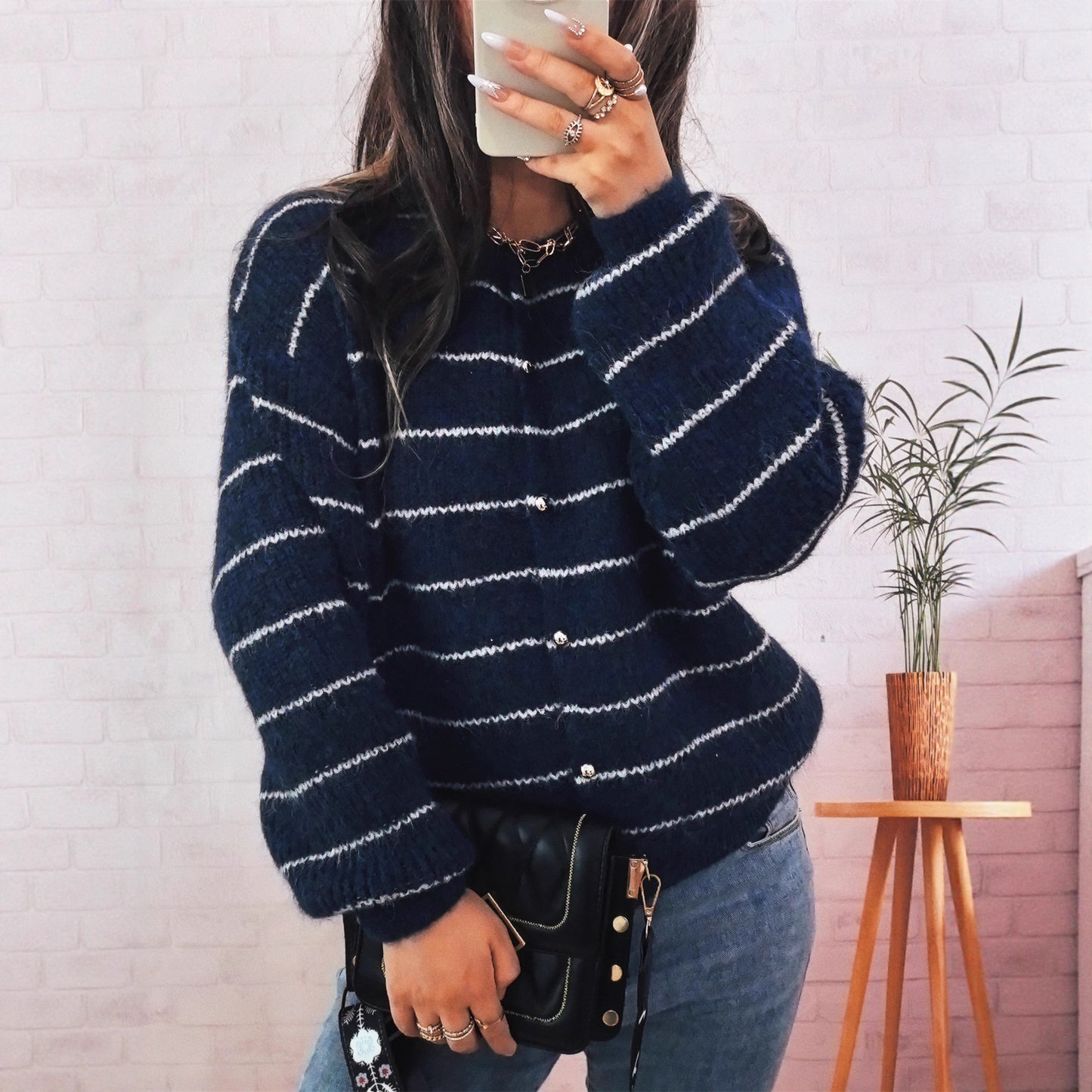 Dames confortable cardigan avec motif rayé élégant et boutons brillants Chic und Stil