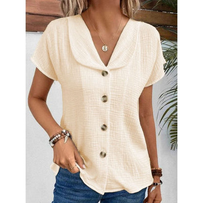 Women's blouse with visible buttons in lightweight fabric Chic und Stil