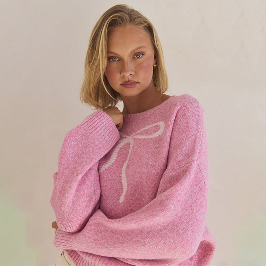 Pull pour femmes en peluche avec motif de nœud décoratif Chic und Stil