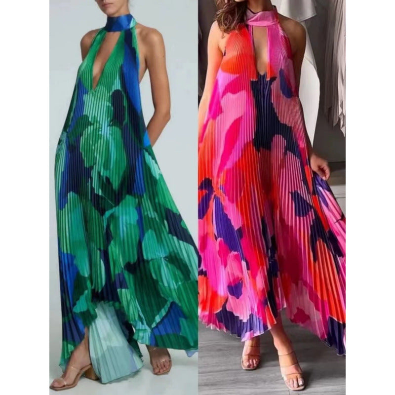 Robe maxi plissée pour femmes avec un design de col halter Chic und Stil