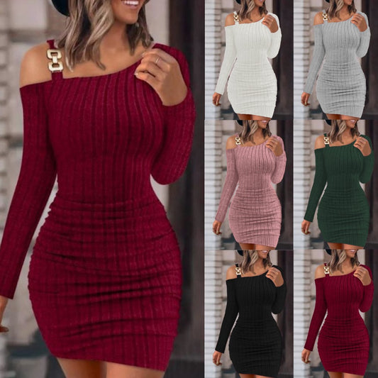 Robe ajustée à côtes pour femmes avec design sans épaule et détails à la mode Chic und Stil