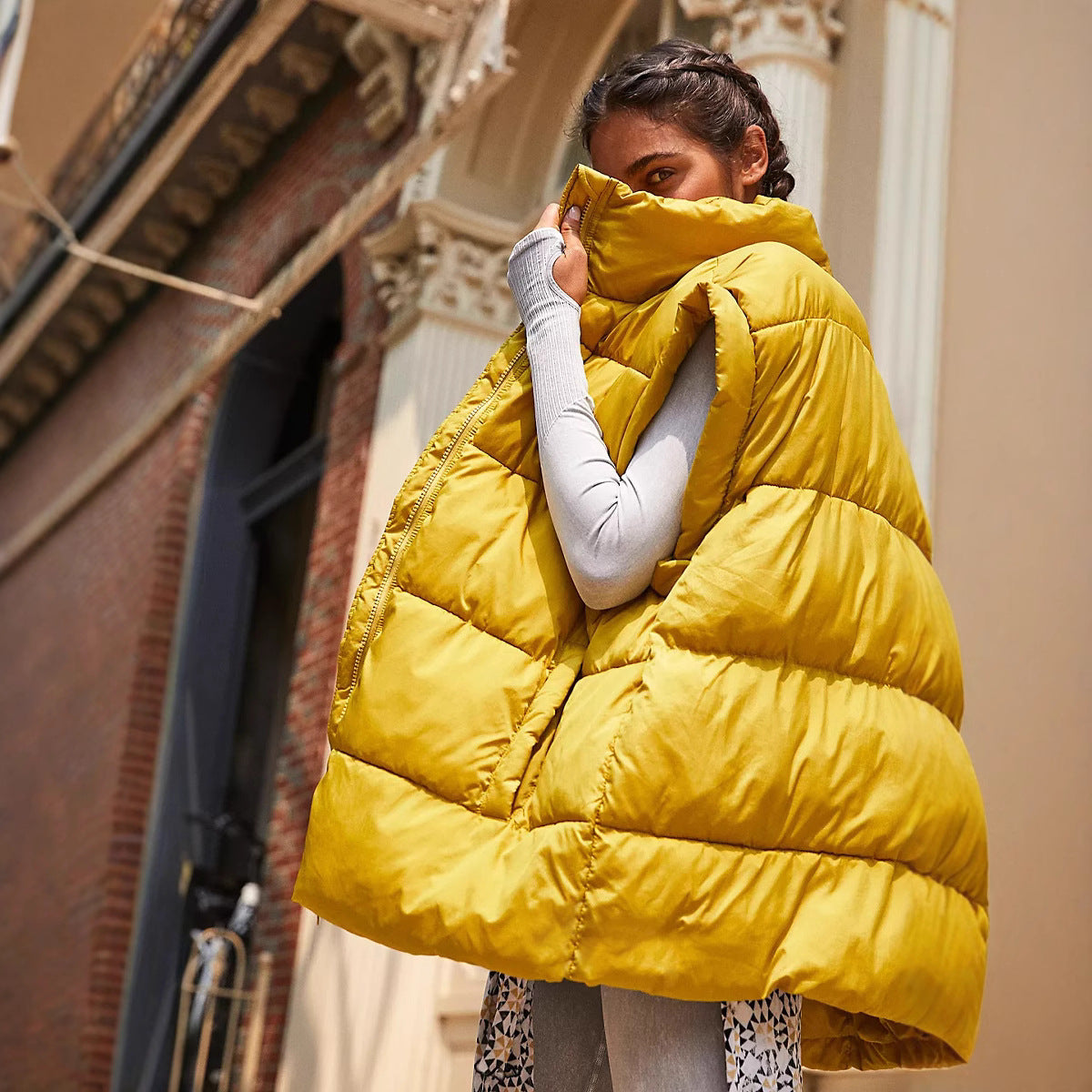 Dames gilet matelassé avec col montant et poches pratiques Chic und Stil