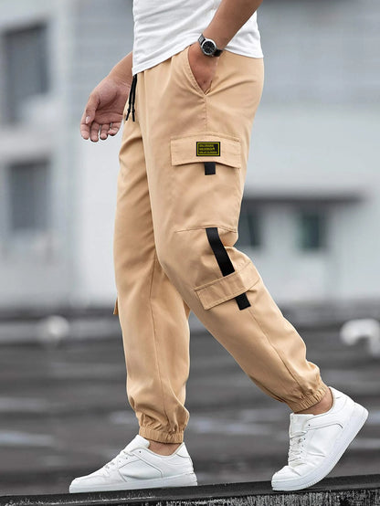 Pantalon cargo décontracté pour hommes avec taille ajustable et poches zippées pratiques Chic und Stil