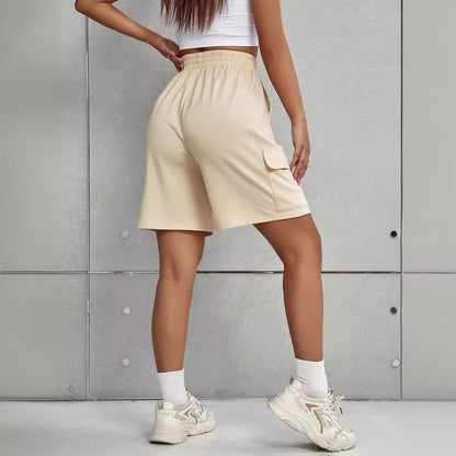 Shorts cargo pour femmes avec taille élastique et poches pratiques Chic und Stil