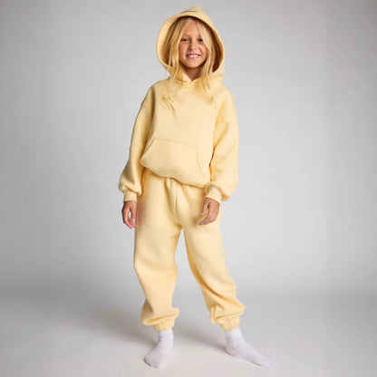 Pull à capuche confortable pour femmes avec poche kangourou et manches larges Chic und Stil