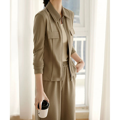 Chic and stylish casual jacket and pants set for women