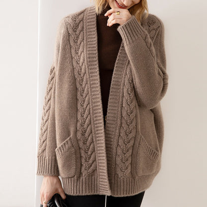 Cardigan en gros tricot pour femmes avec poches et coupe décontractée Chic und Stil