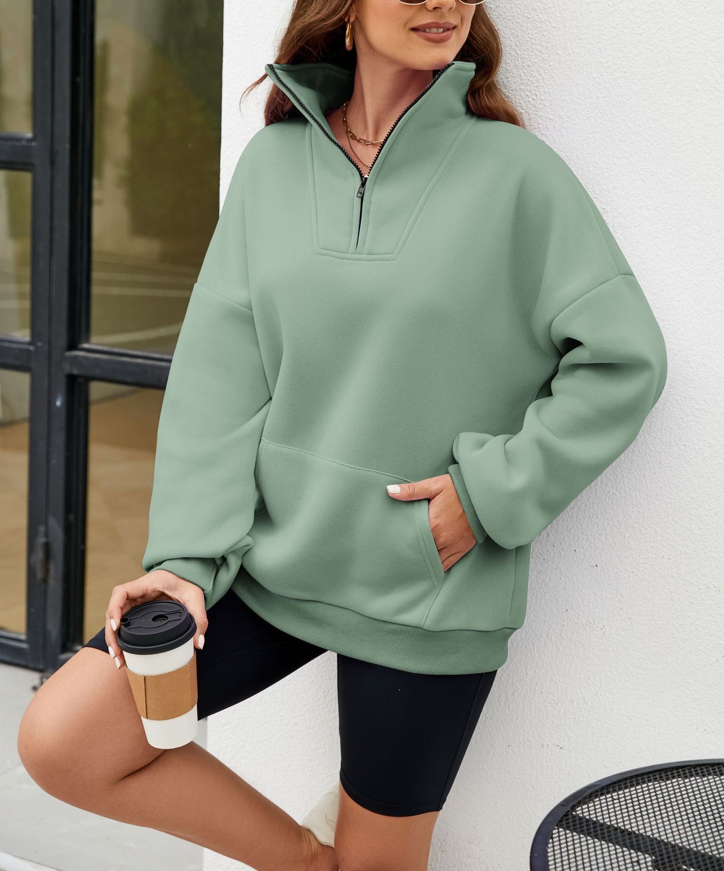 Dame sweatshirt sport avec demi-fermeture éclair et poches pratiques Chic und Stil