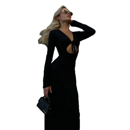 Robe maxi pour femmes avec décolleté plongeant et découpe raffinée Chic und Stil