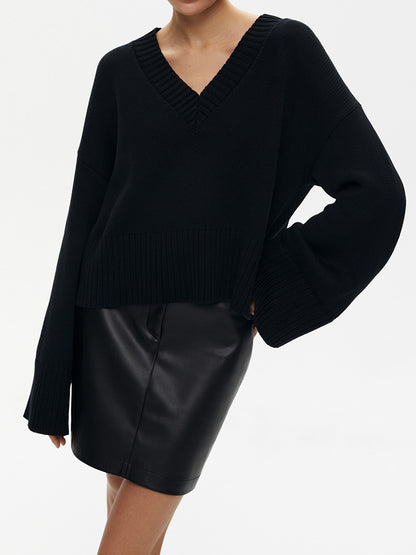 Pull en maille pour femmes avec décolleté en V profond et coupe décontractée Chic und Stil