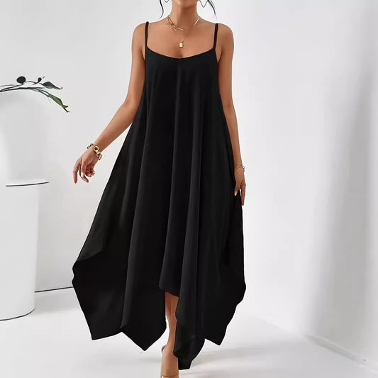 Robe maxi aérienne pour femmes avec ourlet asymétrique et fines bretelles spaghetti Chic und Stil
