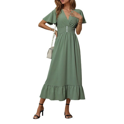Robe maxi fluide pour femmes avec des manches volantes et un détail de bouton Chic und Stil