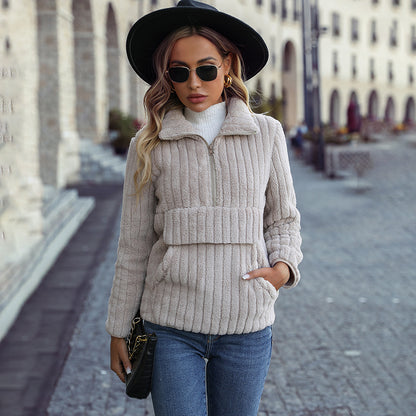 Dames Fleece Pullover avec col haut Chic und Stil