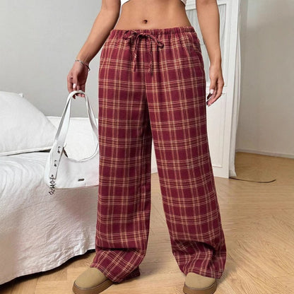 Casual tartan pants for women with a wide cut and elastic waistband Chic and Style