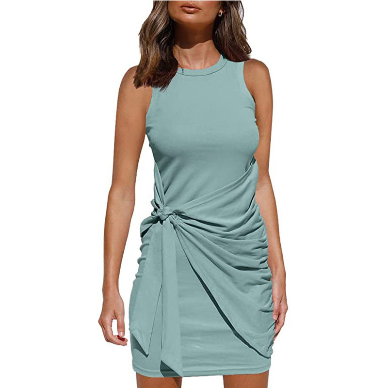 Robe Mini Drapée Tournée Sans Manches Chic und Stil