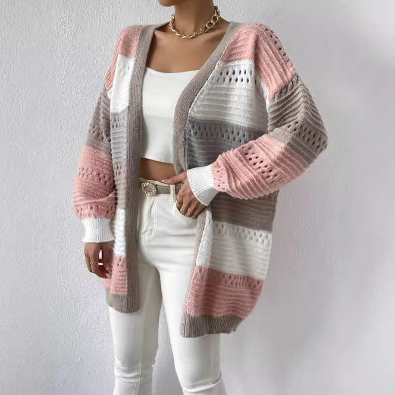 Dames Cardigan en tricot décontracté avec des motifs aérés modernes et des rayures colorées à blocs Chic und Stil