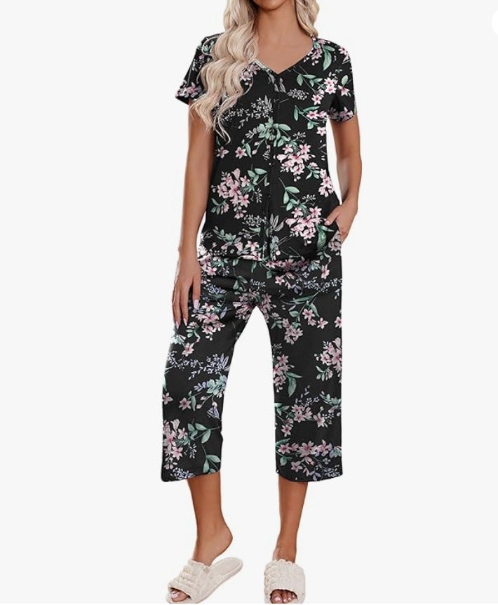 Women's pajamas set with short sleeves and comfortable pants Chic and Style
