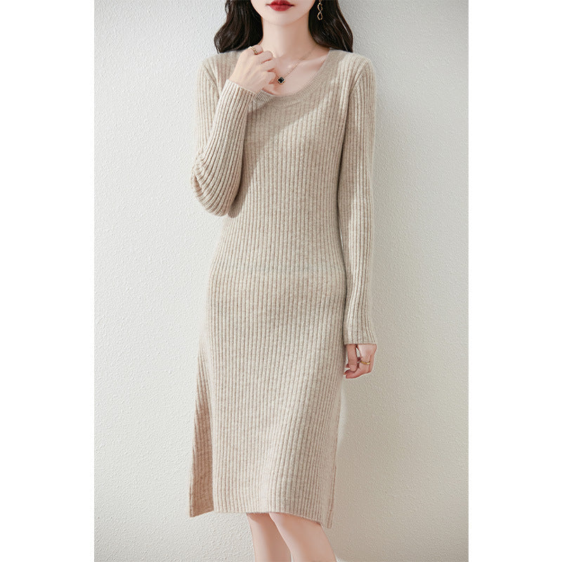 Robe en tricot pour femmes avec une fine structure côtelée et une coupe cintrée Chic und Stil