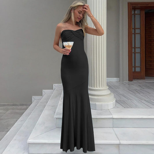 Robes Maxi élégantes et ajustées pour femmes avec décolleté en forme de chauve-souris et ourlet fluide Chic und Stil