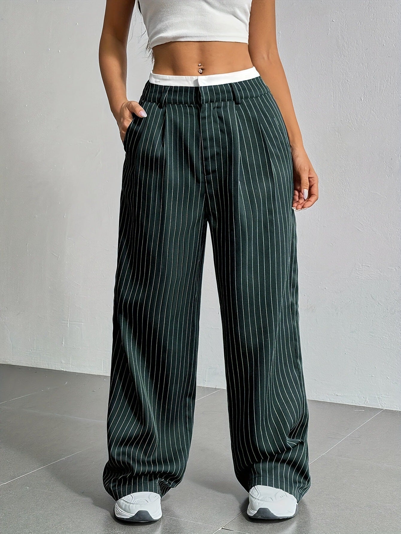 Ladies high waist disc pants Chic and Style