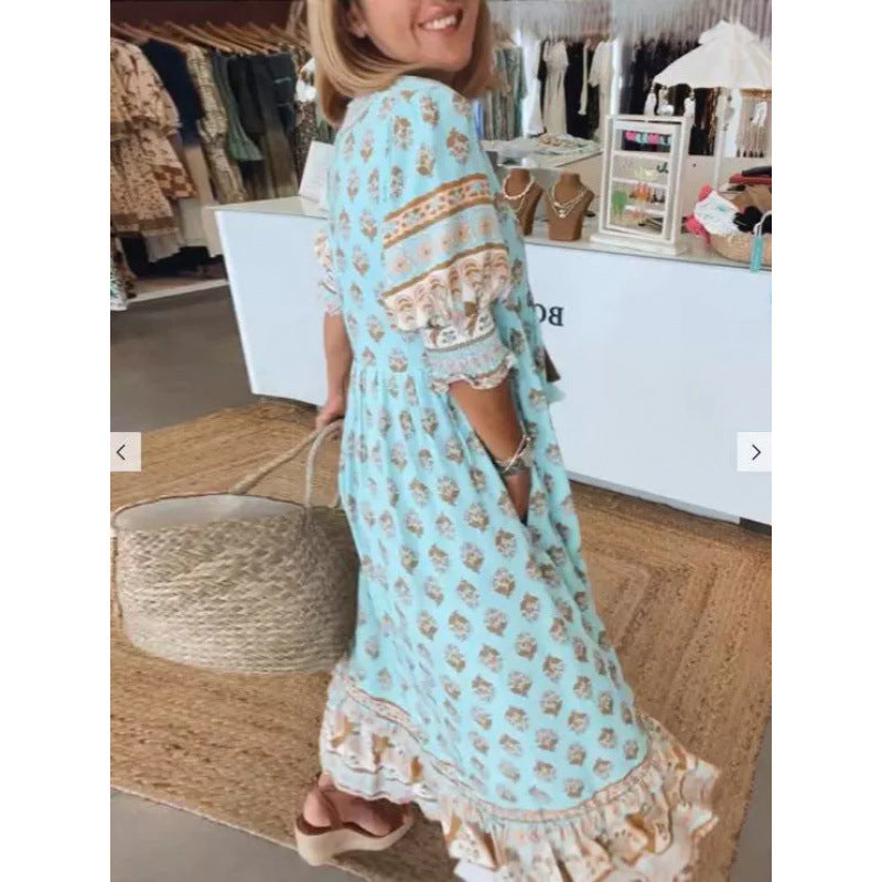 Robe tunique aérienne pour femmes avec des motifs floraux et de délicates détails à volants Chic und Stil