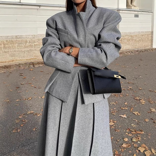 Blazer en laine surdimensionné pour femmes dans un style smart-casual Chic und Stil