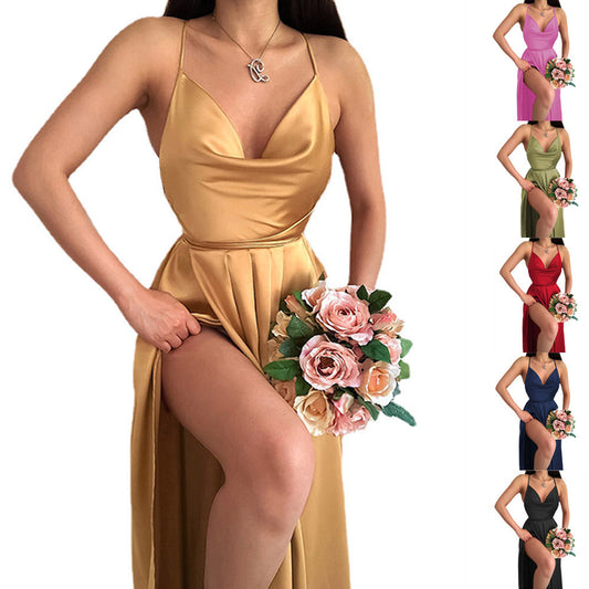 Robe de mariée pour femmes avec décolleté en V élégant et jupe fluide Chic und Stil
