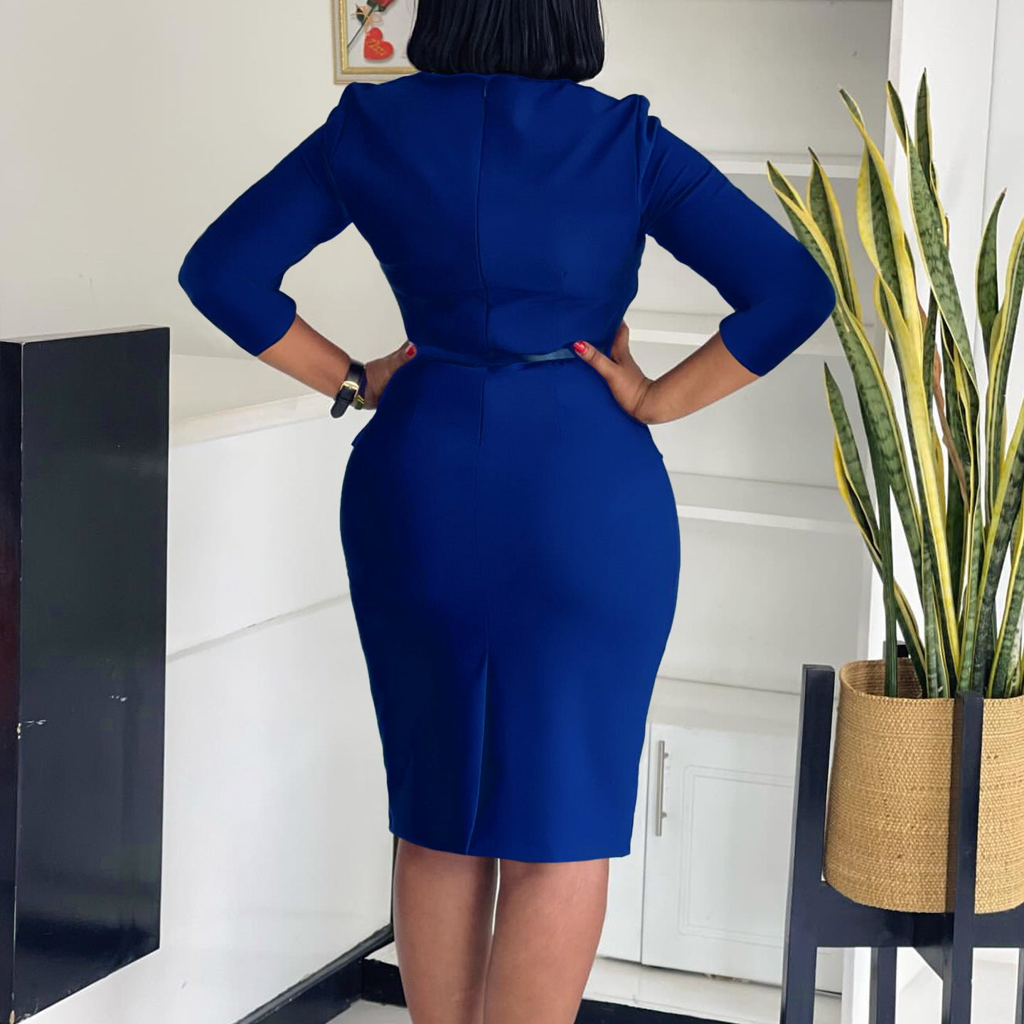 Robes pour femmes ajustées avec fronces et ceinture Chic und Stil